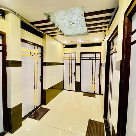 Hotel Mark Удджайн Екстер'єр фото